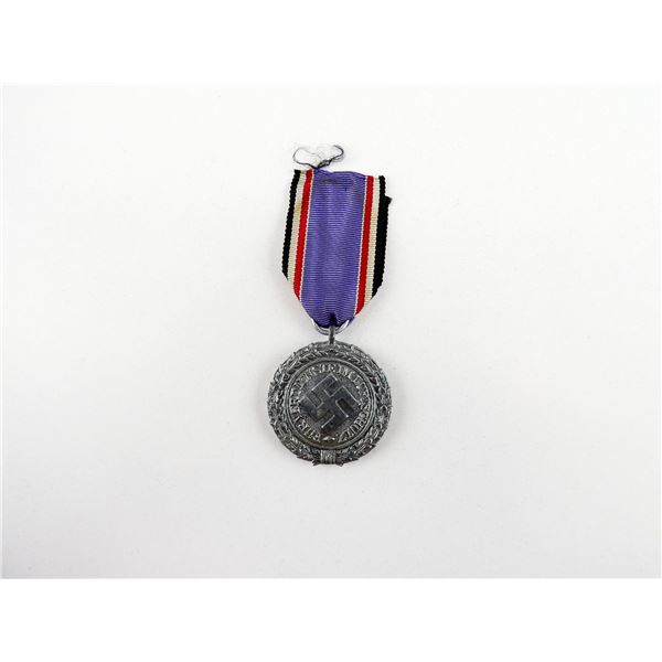WWII GERMAN CIVIL AIR DEFENCE HONOUR DECORATION 2ND CLASS MEDAL