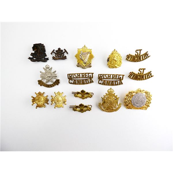 ASSORTED WWII CANADIAN MILITARY BADGES LOT
