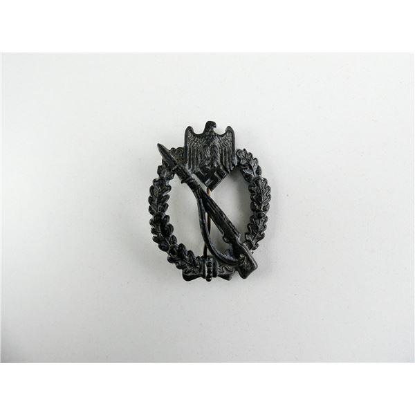 REPRODUCTION GERMAN INFANTRY ASSAULT BADGE