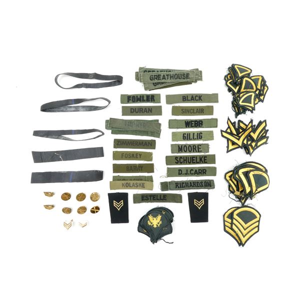 ASSORTED U.S. MILITARY BADGES / PINS LOT