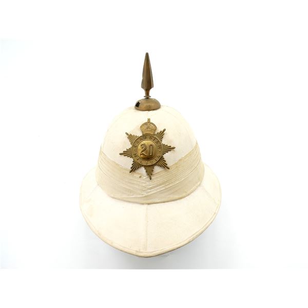 EARLY 1900 CANADIAN 20TH REGIMENT PITH HELMET