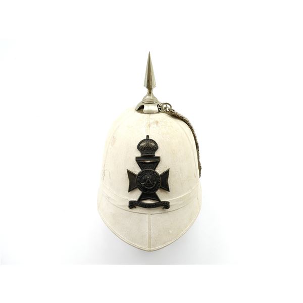 EARLY 1900 CANADIAN 3RD BATTALION, VICTORIA RIFLES OF CANADA PITH HELMET