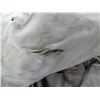 Image 13 : CANADIAN MILITARY EXTREME COLD WEATHER PARKA LOT