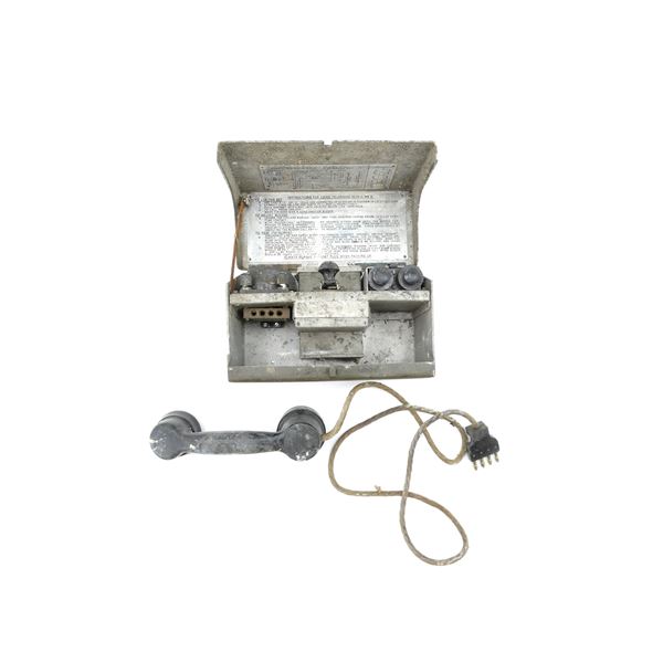WWII CANADIAN / BRITISH TELEPHONE SET D.MK.V.