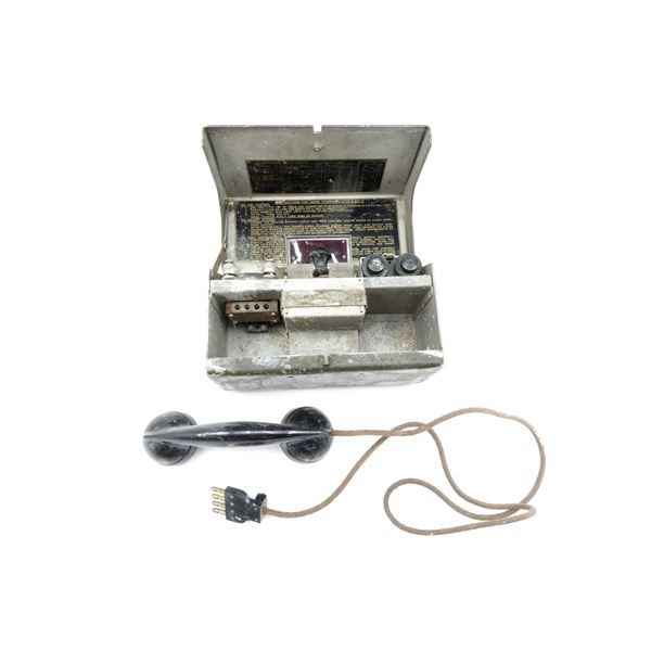 WWII CANADIAN / BRITISH TELEPHONE SET D.MK.V.