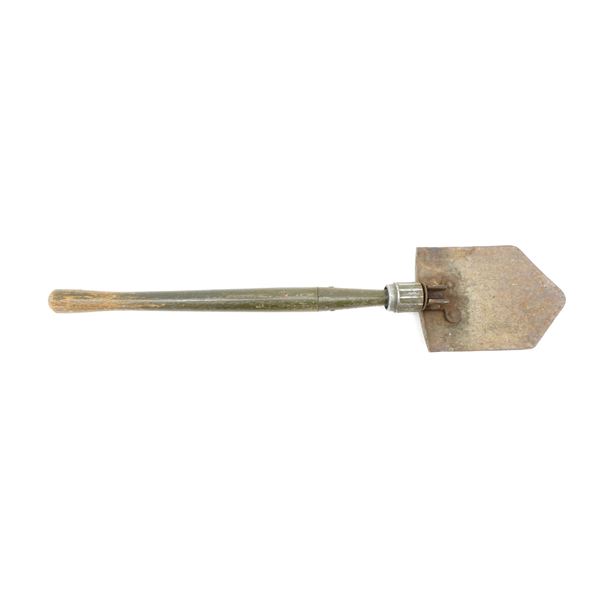 WWII U.S. MILITARY ENTRENCHING TOOL