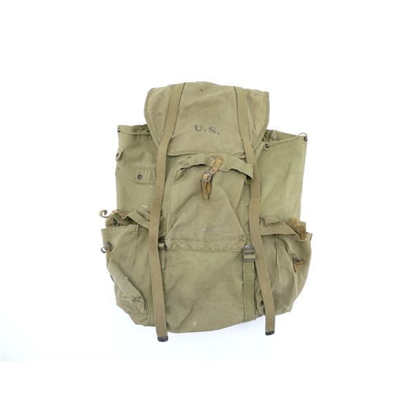 WWII U.S. MILITARY RUCKSACK