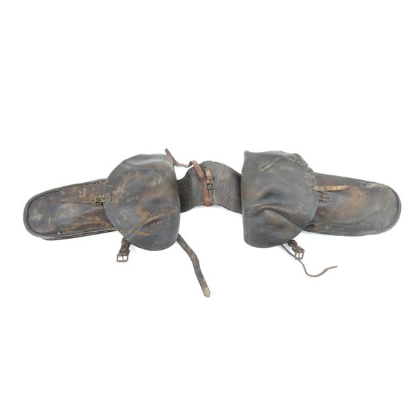 WWI BRITISH / CANADIAN CAVALRY LEATHER HORSE SADDLE BAGS