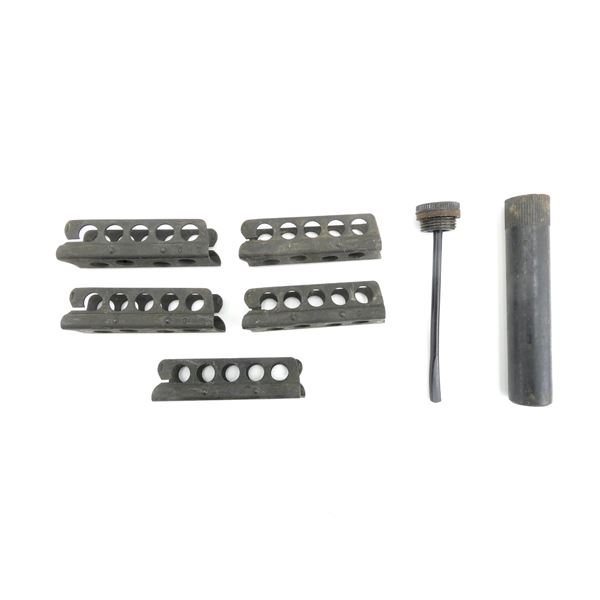 LEE ENFIELD .303 BR STRIPPER CLIP AND OILER LOT