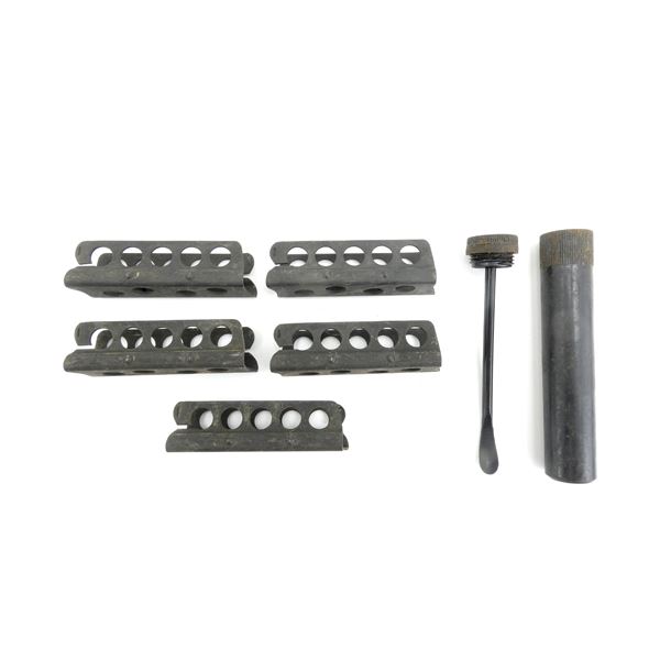 LEE ENFIELD .303 BR STRIPPER CLIP AND OILER LOT