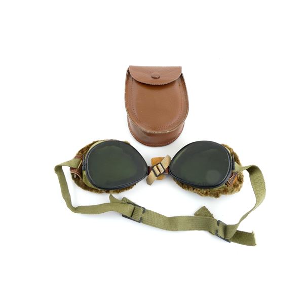 WWII U.S. MILITARY SKI TROOP GOGGLES WITH CASE