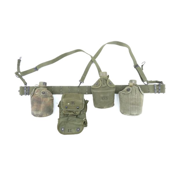 VIETNAM WAR ERA U.S. MILITARY WEB BELT AND ACCESSORIES LOT