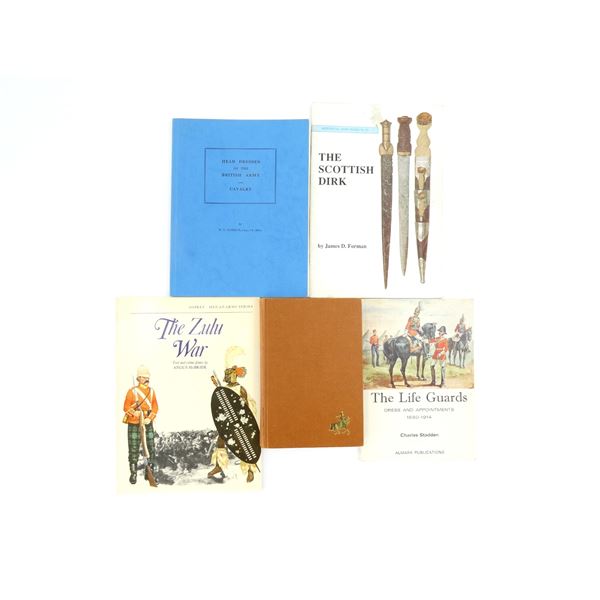 ASSORTED BRITISH MILITARY BOOKS LOT