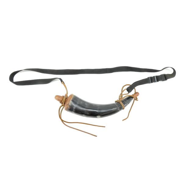 BLACK POWDER HORN