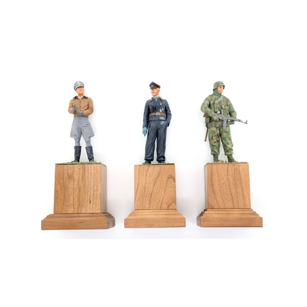 ASSORTED WWII GERMAN STYLE FIGURINES LOT