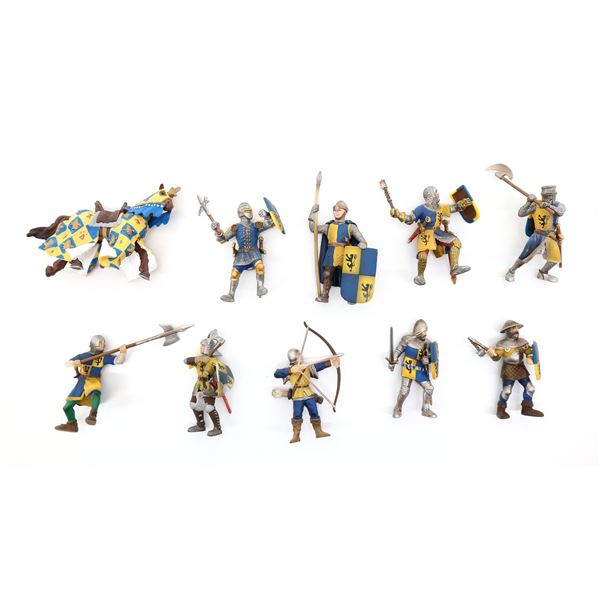 ASSORTED MEDIEVAL STYLE FIGURINES LOT