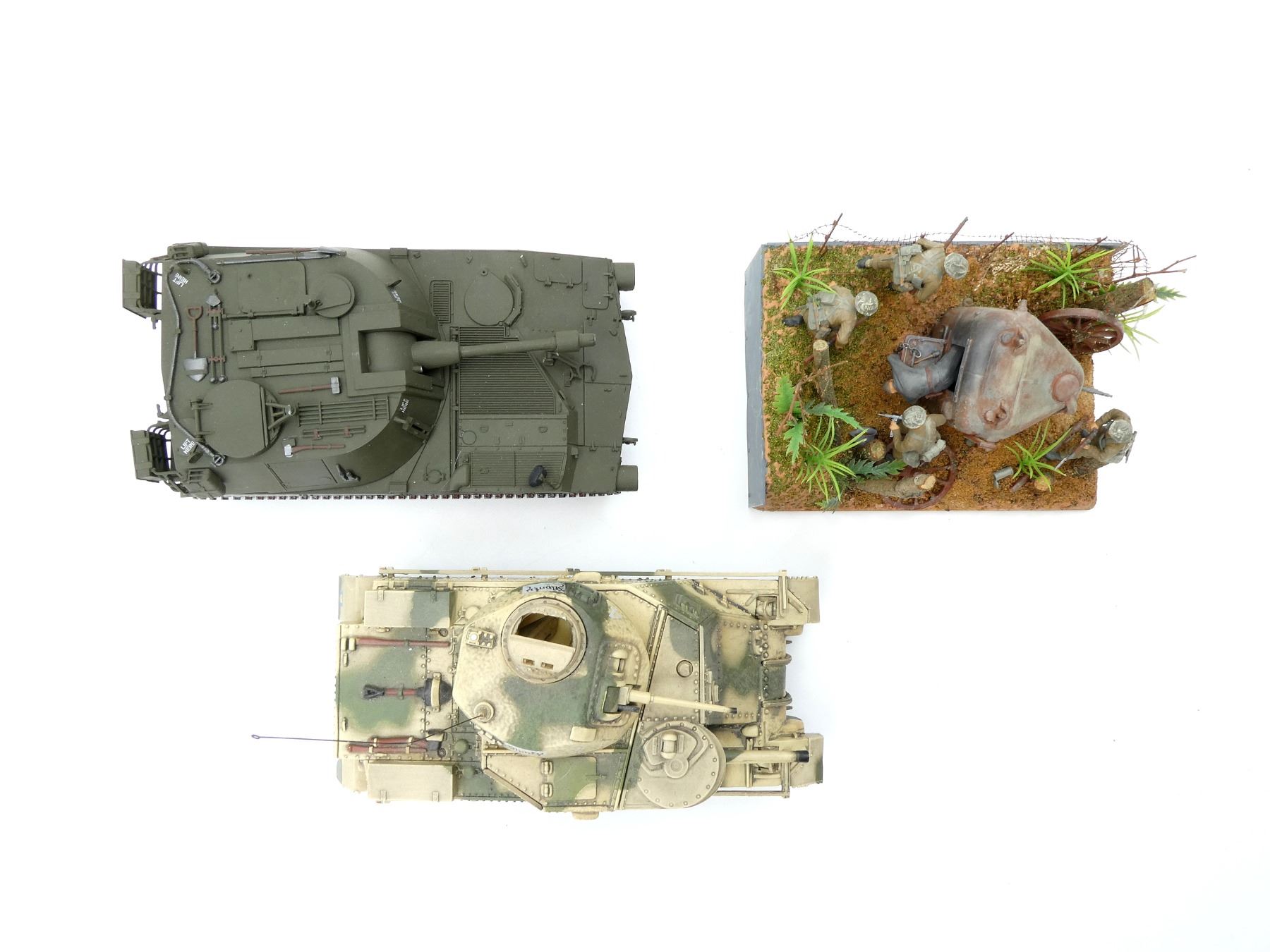 Model Tank Scene ASSORTED MILITARY MODEL TANKS AND SOLDIER FIGHT SCENE LOT - Switzer's ...