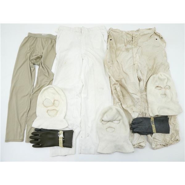 ASSORTED CANADIAN / U.S. MILITARY CLOTHING LOT