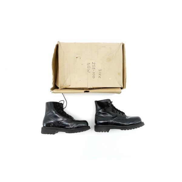 CANADIAN MILITARY COMBAT BOOTS