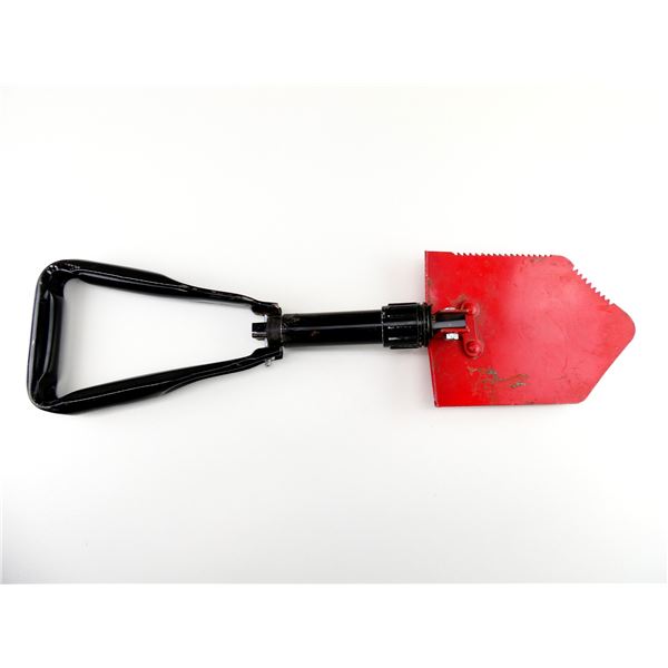 UNKNOWN MILITARY STYLE ENTRENCHING TOOL