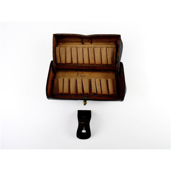 U.S. MILITARY MCKEEVER STYLE AMMO POUCH