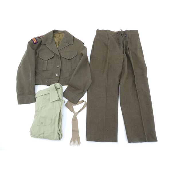 ASSORTED 1950'S / 1960'S CANADIAN / FRENCH MILITARY CLOTHING LOT