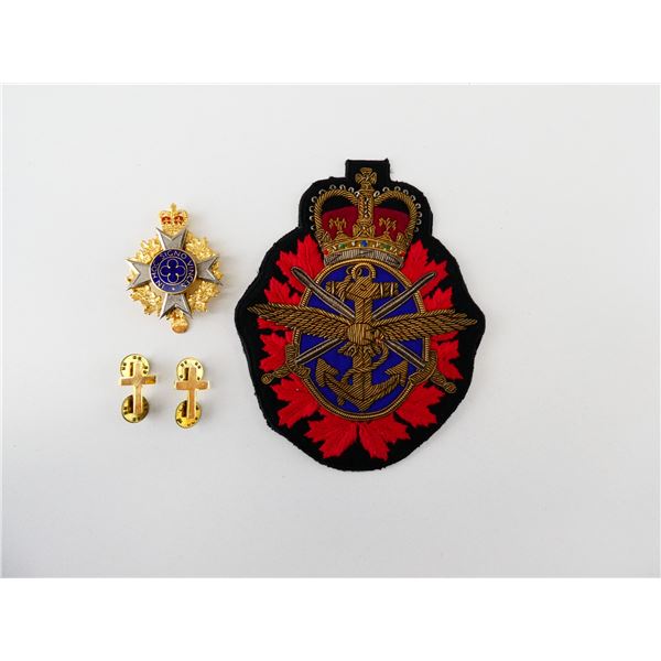 CANADIAN MILITARY CHAPLAIN SERVICE BADGE LOT