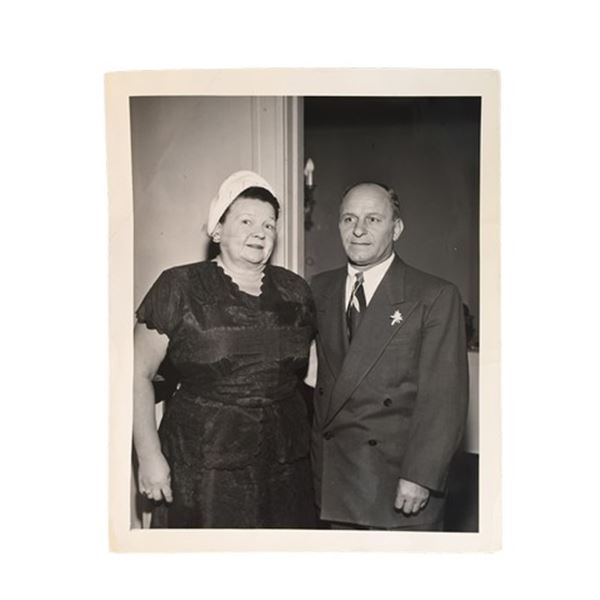 Frank Sinatra/Ava Gardner Wedding Day Photo of Parents