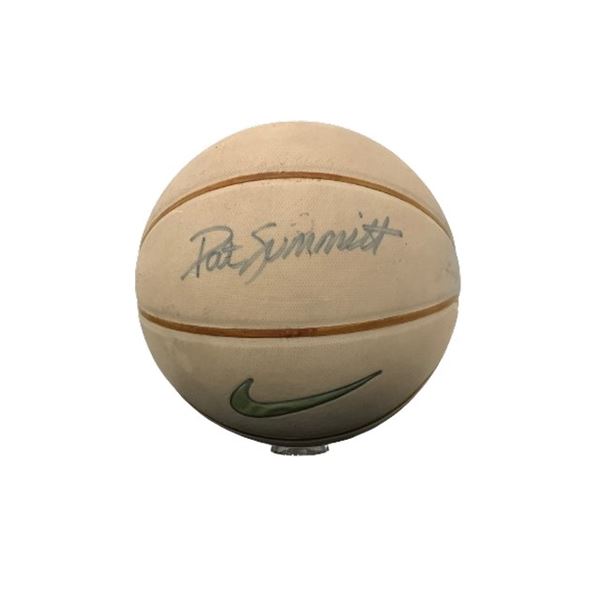 Pat Summitt signed basketball