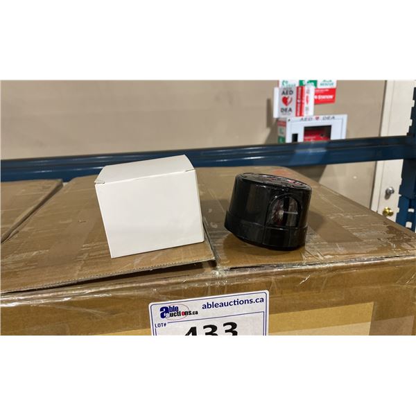 BOX OF 100 ALL SEASON WATERPROOF PHOTOCELLS FOR LED AREA LIGHTS