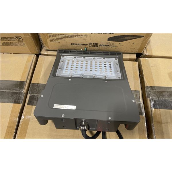 17 EE LIGHTING EEL-AL50W-40K-SM LED AREA LIGHTS (1390)