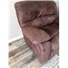 Image 2 : Chair