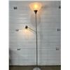Image 1 : Floor Lamp