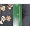 Image 8 : Christmas Ornaments and Decor