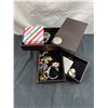 Image 1 : Jewelery Box with Content