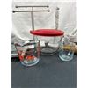 Image 2 : Kitchen Accessories and Bakeware