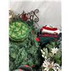 Image 5 : Christmas Decor Lot