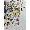 Image 3 : Vintage Pins & Badges