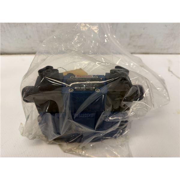 Rexroth #R978017733 / 4WE6J62/EW110N9K4/62 / #4WEH10J4X/6EW110N9 Valve