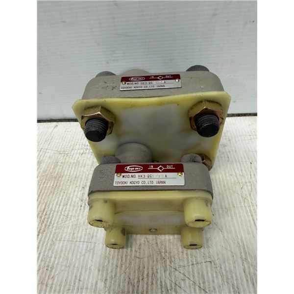 Lot of (2) Toyo-Oki #HK3-QG1-03A & #HK3-QG1-06A Directional Valves