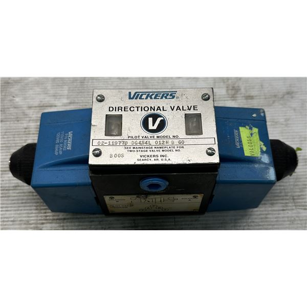 Vickers #02-119770 DG4S4L 012N B 60 Directional Valve