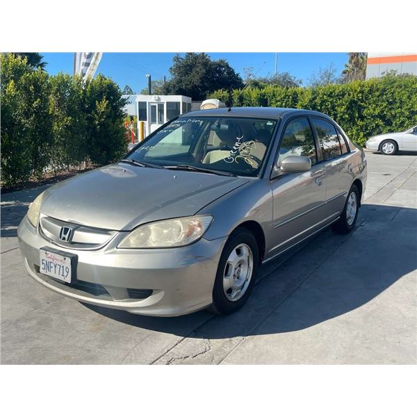 HOND CIVIC 2005 T-DONATION
