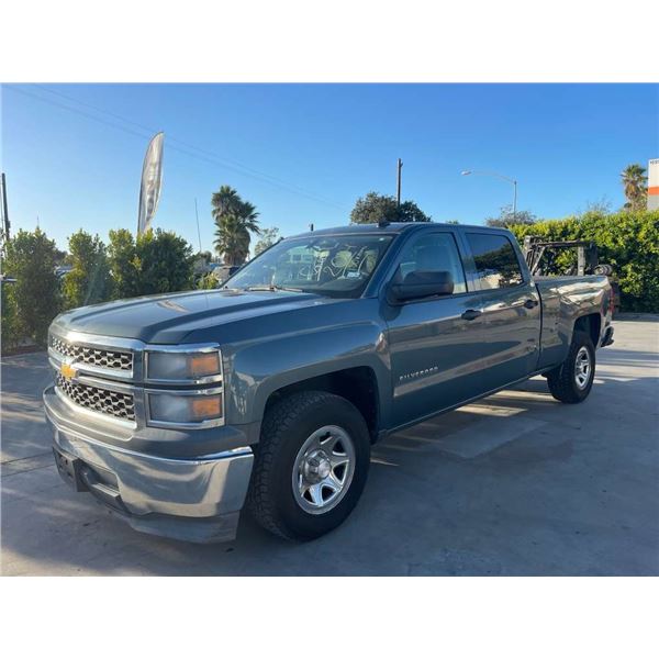CHEV SILVERADO 2014 O/S TITLE 2 DAYS