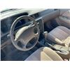 Image 5 : TOYT CAMRY 1999 SALV T/DONATION