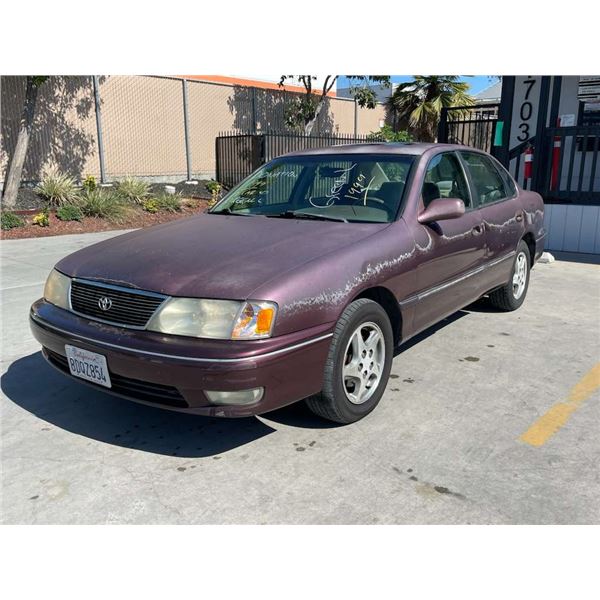 TOYT AVALON 1999 SALV T/DONATION