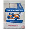 Image 6 : Massey Ferguson 2616H : Lawn & Garden Tractor (Scale Models) (Scale 1:16) (Box Measures : 4-1/4"H x 