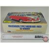 Image 5 : Volkswagen Type 2 Micro Bus 1963 : '23-Window Historic Car Series 10 (Hasegawa) (Scale 1:24) (Box Me