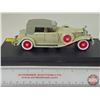 Image 5 : Model Car : 1932 Chrysler LeBaron (In Case) (Scale 1:32) (Case Measures : 4-1/4"H x 8-3/4"W x 4-1/4"