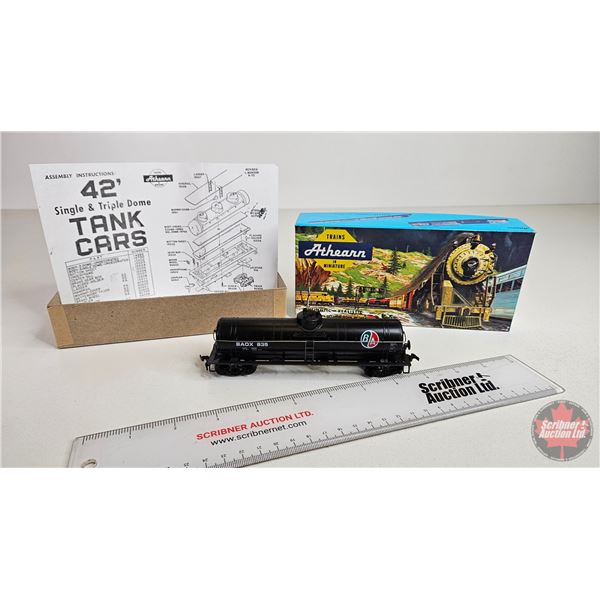 Athearn B/A Tank Car ("HO" Scale) (Box Measures : 1-1/2"H x 7-3/4"W x 3-3/4"D)