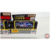 Image 16 : New Holland Racing "Ron Barfield" Collector Combo :  - Die-Cast Nascar (Scale 1:18) - Lic Plates (2)